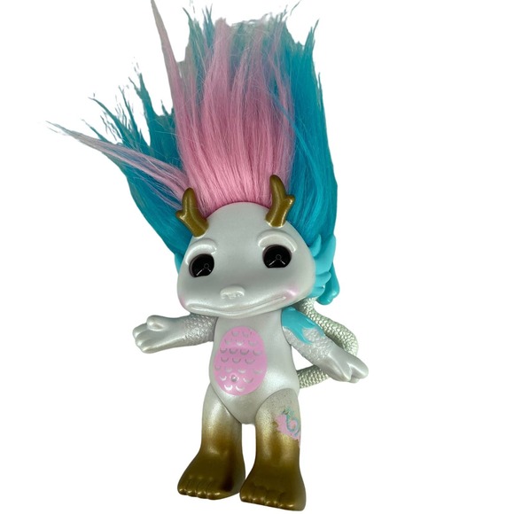 Moose Toys Toys Zelfs Noodles Chinese Dragon Super Zelf Pearly Good